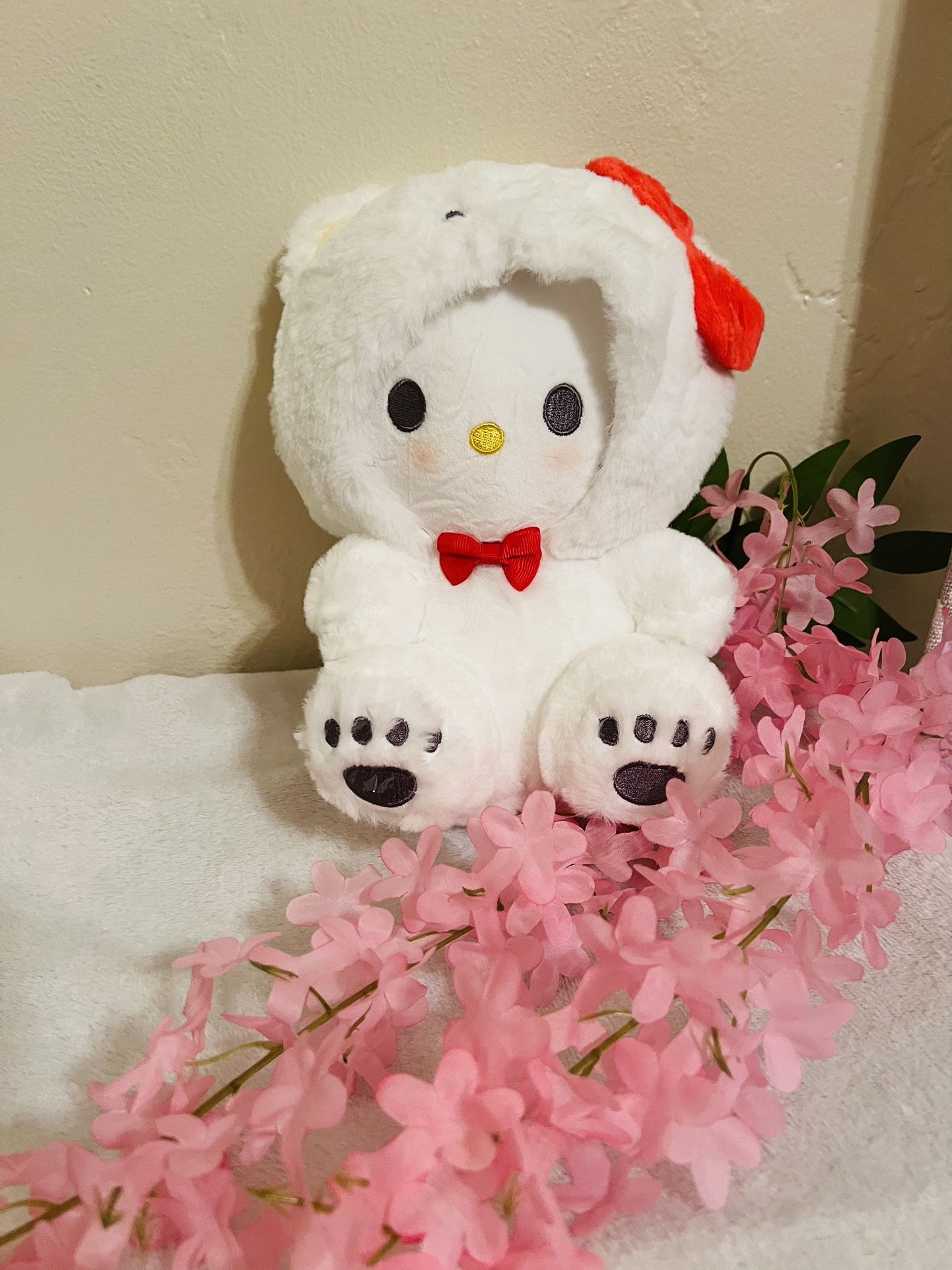 Hello Kitty, Plush Doll