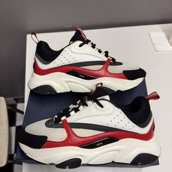 Diors B22 White Red Fits Size 10.5- 11 
