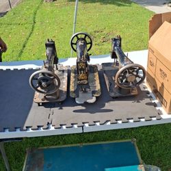 Antique Sewing Machine 