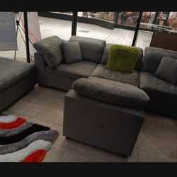 *Fantastic Deal!!!*---Modular Lima Gray Fabric Sectional Sofa W/Ottoman---Now $999!!!---Delivery And Financing🤠
