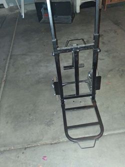 Dolley missing small wheel but has the big ones