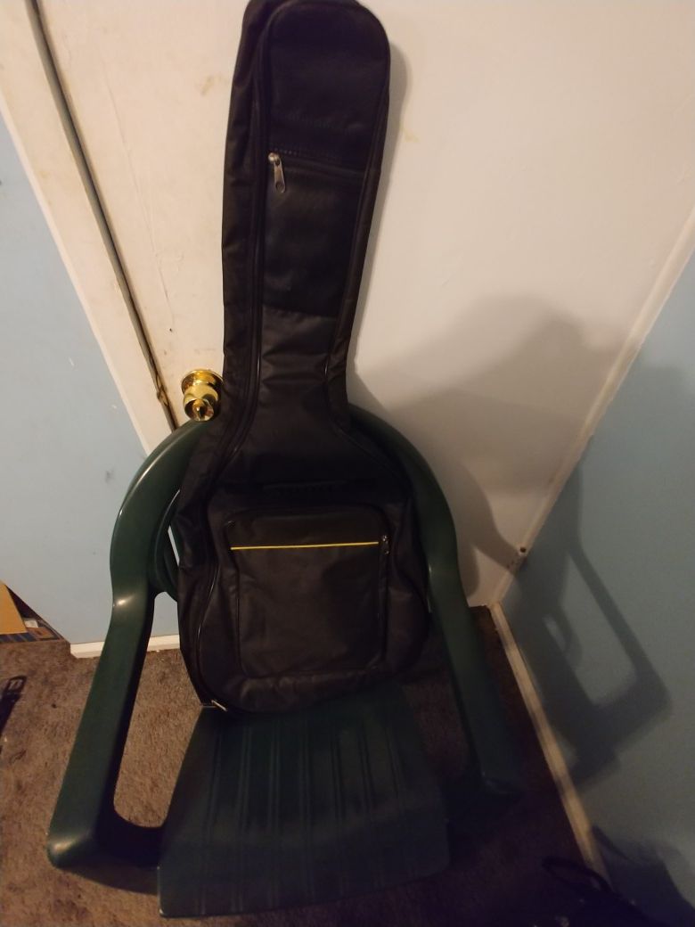 Quality Guitar bag like new backpack straps