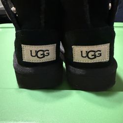 Ugg toddler Boots