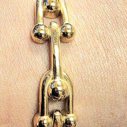 Half Hardware Bangle