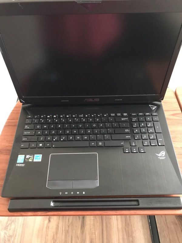 Asus G750jm Gaming laptop