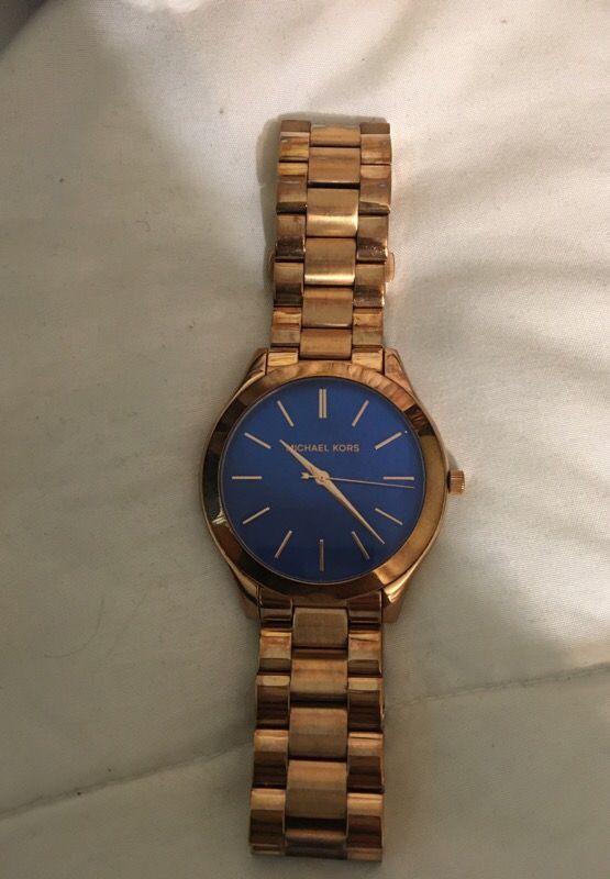 Michael Kors Rose Gold 251601 Mk 3494 for Sale in Garden Grove CA OfferUp
