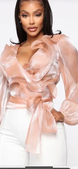 Fashion Nova Rose Blouse Size M