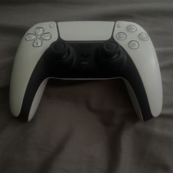 PS5 controller