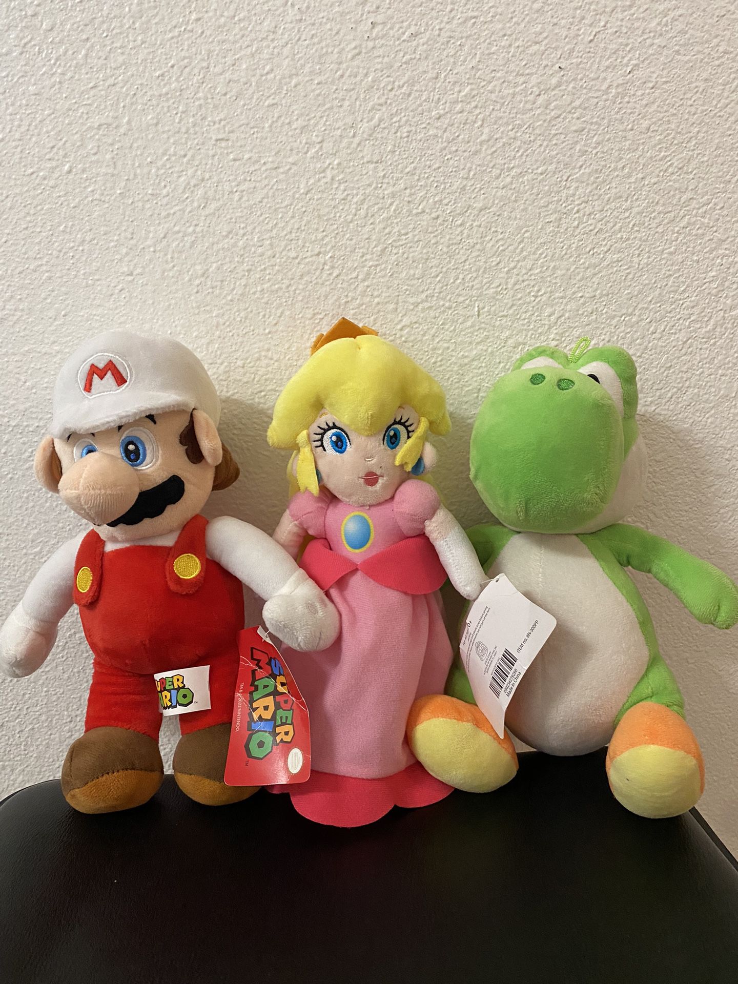 Super Mario Plush Toy Princess Peach And Yoshi 