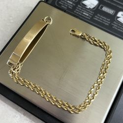 Solid Gold 