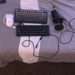 Aula Keyboards Razer Mouse and Mic
