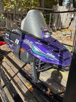 Artic Cat 440 Snowmobile