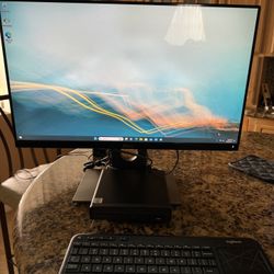 HP EliteDesk 800 G6 Desktop Mini PC & Monitor