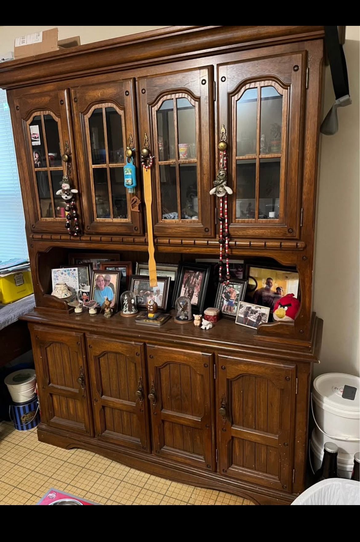 China cabinet