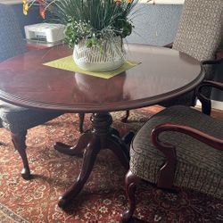 Kitchen Table with 4 Chairs 