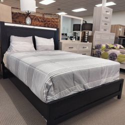 Queen Size Bed 