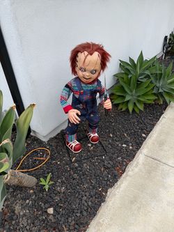 3.5 ft Halloween scarred Little Chucky