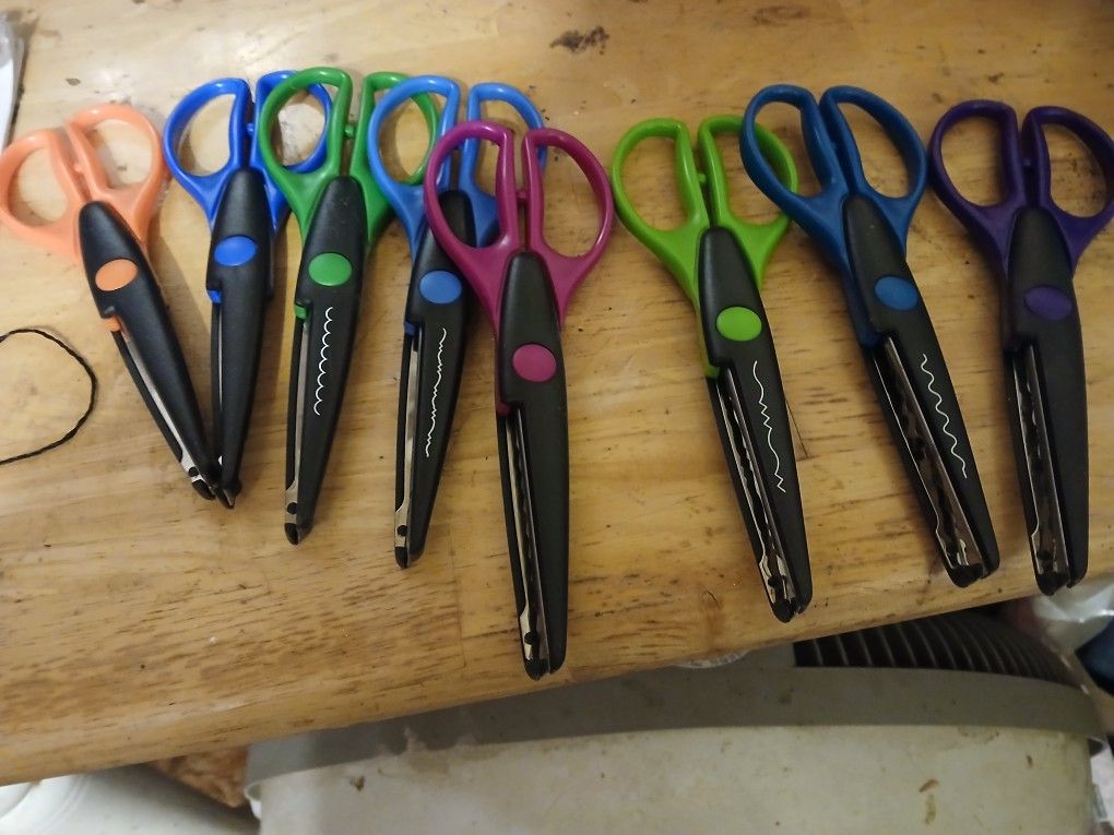 8 Craft Tools Scissors