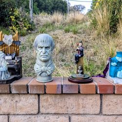 Haunted Mansion Collectibles Disney Victor Geist Bust Statue Spirit Stretching Portrait 