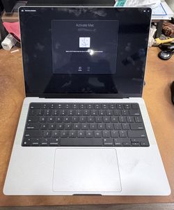 Apple MacBook Pro 14" - M4 CPU, 16G RAM, 512G SSD - Silver