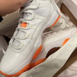   Air Jordan White Orange Sneakers Men’s 8.5 Women’s 10