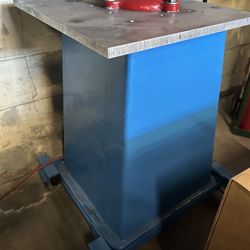 Base Pedestal Vise Table 