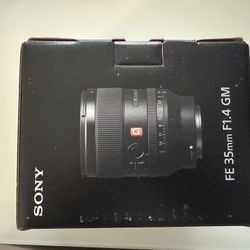 Brand new Sony camera lens FE 35mm F1.4 GM