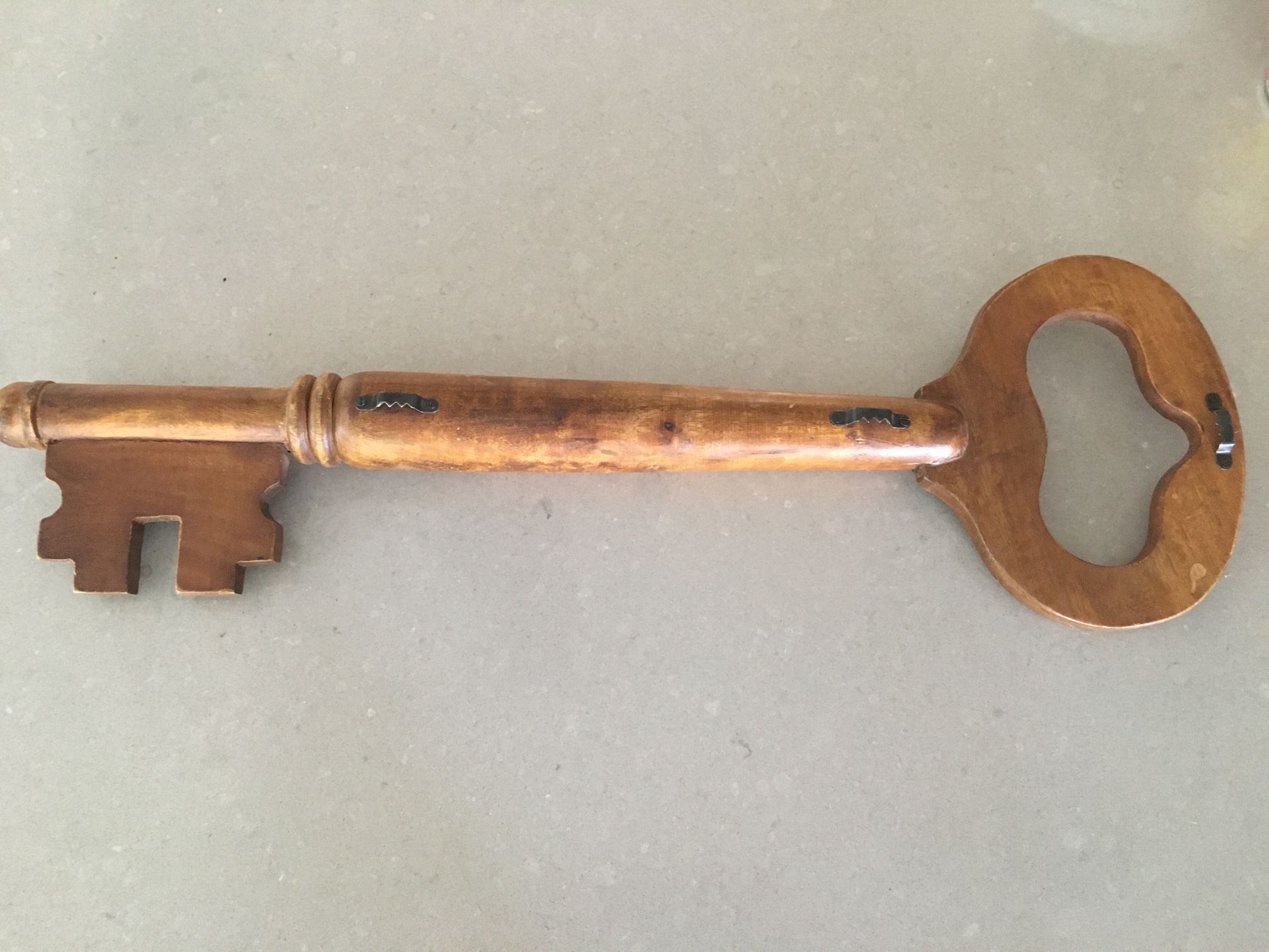 Large wooden skeleton key for Sale in Gig Harbor, WA OfferUp