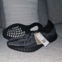 Brand New Yeezy 