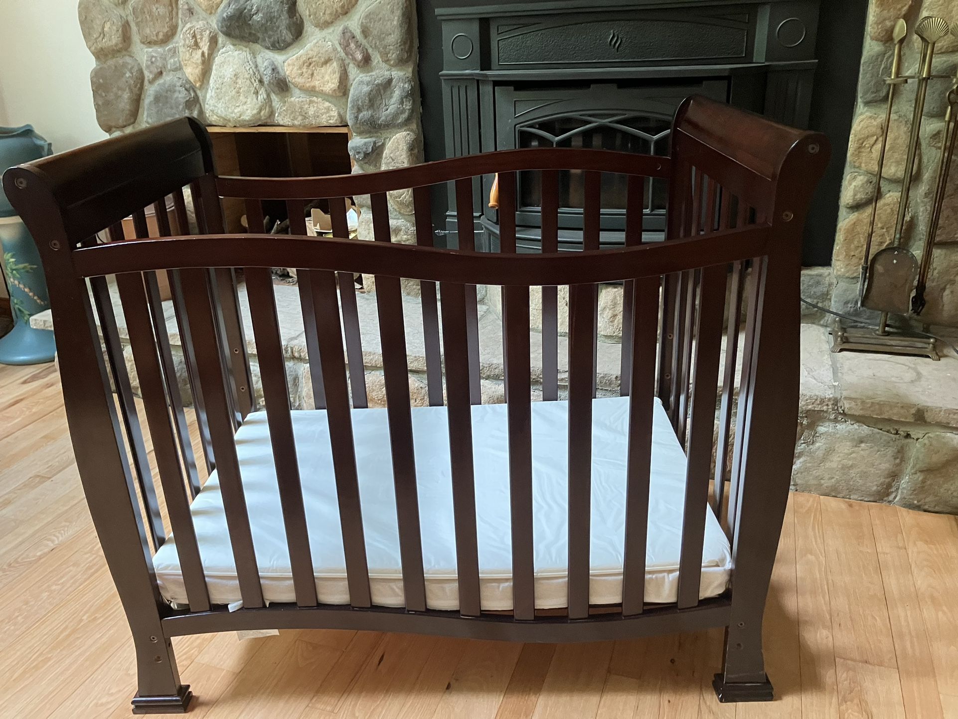 Dream On Me Piper 4 In 1 Mini Crib