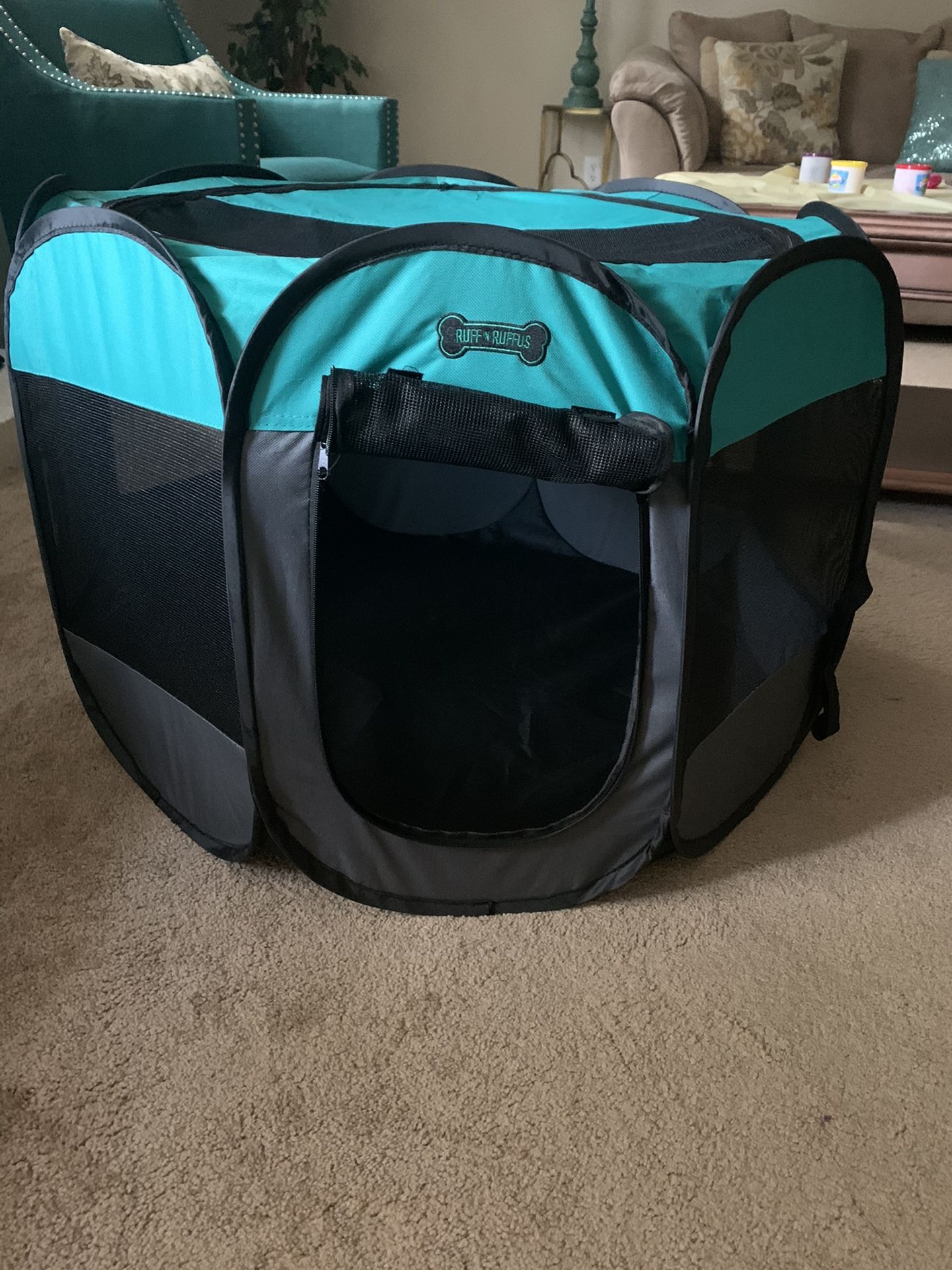 Pet playpen