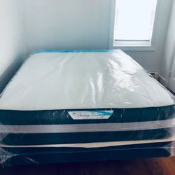 Set Queen Size Mattress And Box Thick New In Plastic Delivery Available 
