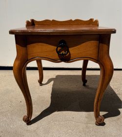 Drexel End table
