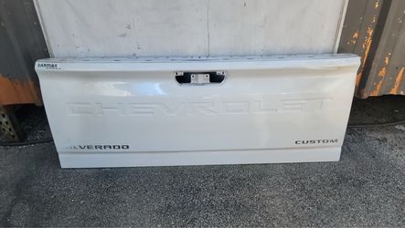 2019-2026 Chevrolet Silverado Rear Tailgate Shell Used Original