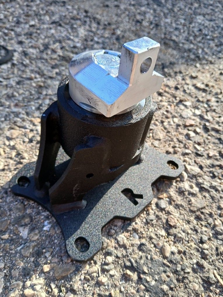 Innovative Polyurethane Racing Motor Mount J Series
