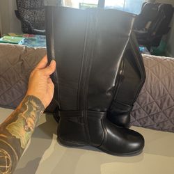 Tall Boots. Size 9W