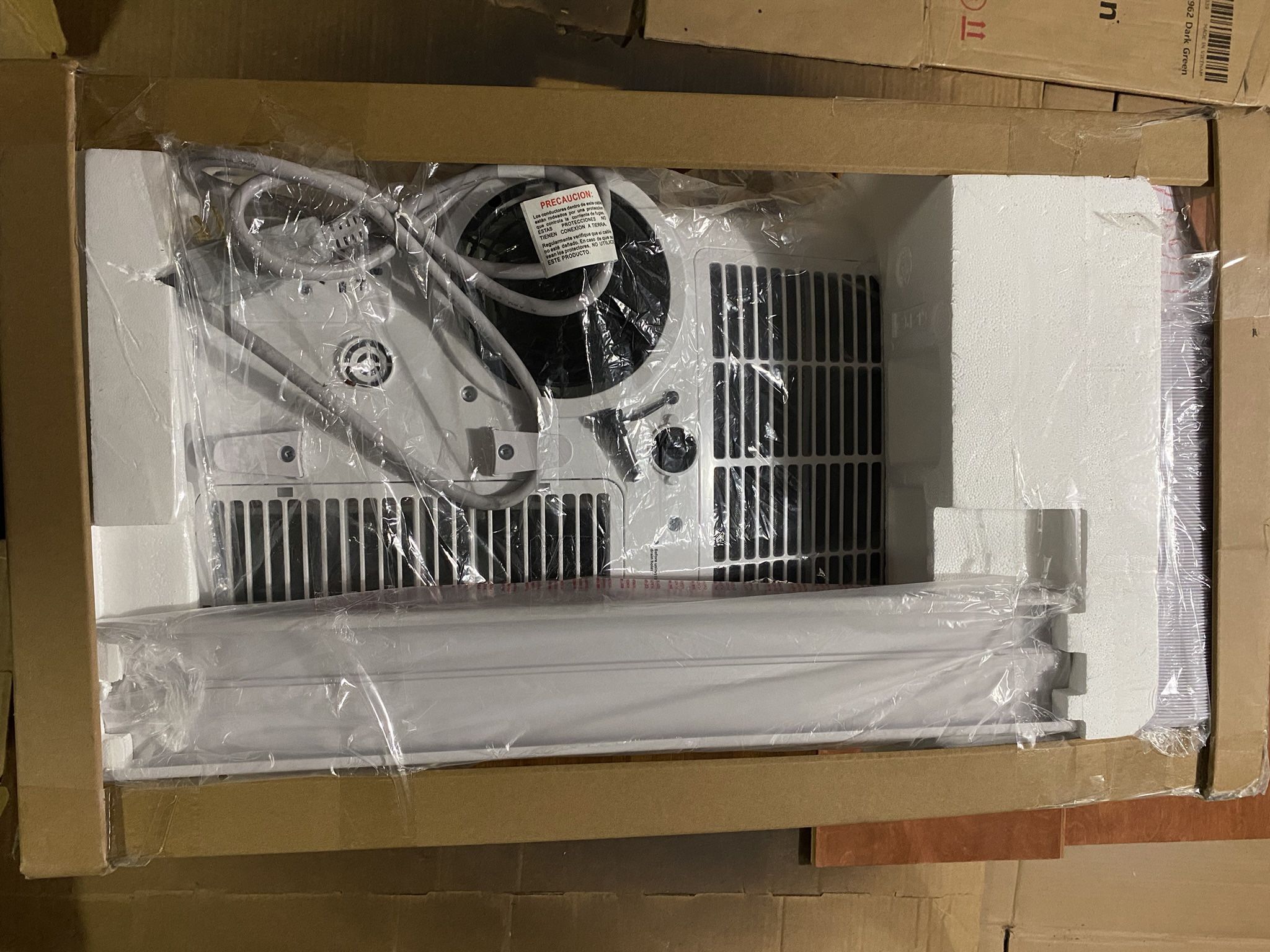 14,000 BTU Air Conditioner Used for 2.5 Months 