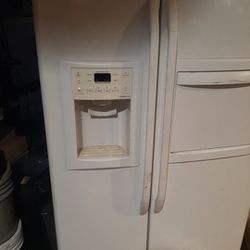  Garage Refrigerator 