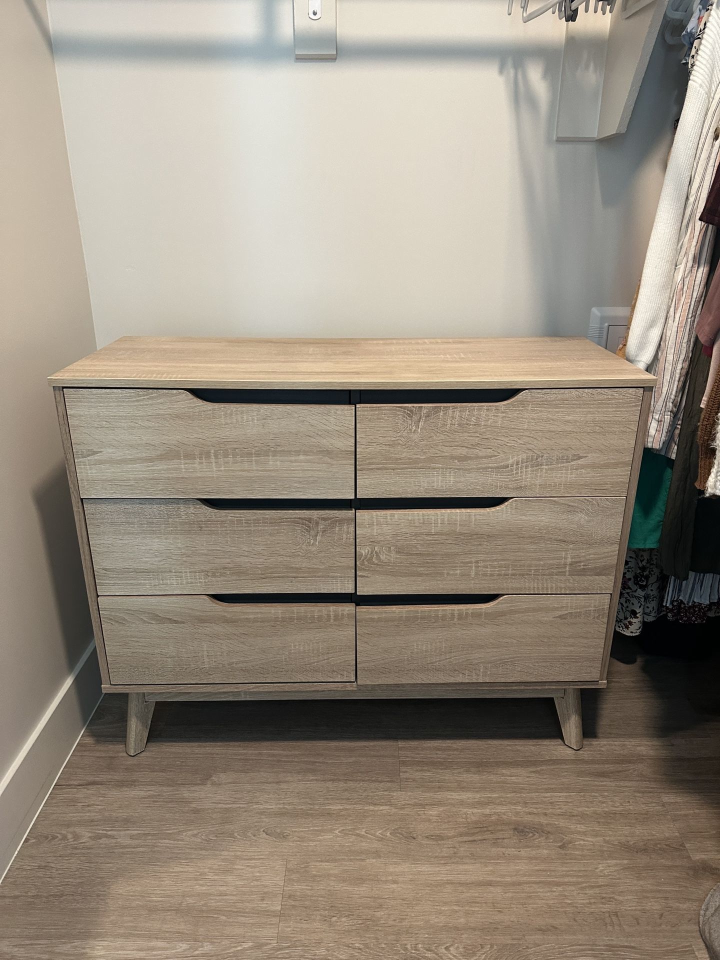 6 Drawer Dresser