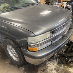 2002 Tahoe/Silverado/Suburban Hood Fenders Front bumper Headlights