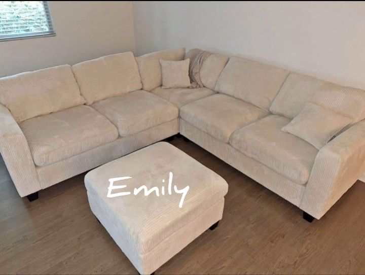Brand New ‼️ 4-Pc Corduroy Sectional Sofa With Ottoman