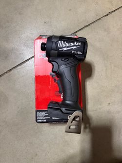 Milwaukee M18 FUEL 18V Lithium-Ion Brushless Cordless 1/4 in. Hex Impact Driver (Tool-Only)