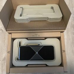 NVIDIA RTX 5070 FOUNDERS EDITION 