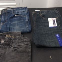 Two American Eagle One Levi Strauss All 36 36