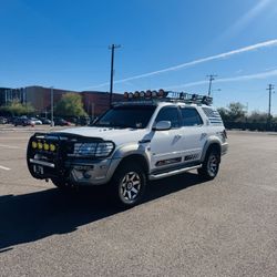 2004 Toyota Sequoia