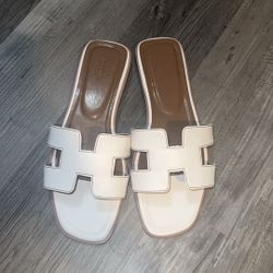 HERMÈS Oran Sandals Blanc White Size 38  Authentic