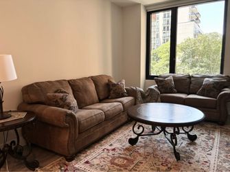 Living Room Set - 5 Pieces