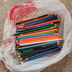 COLOR PENCILS BACK TO SCHOOL 