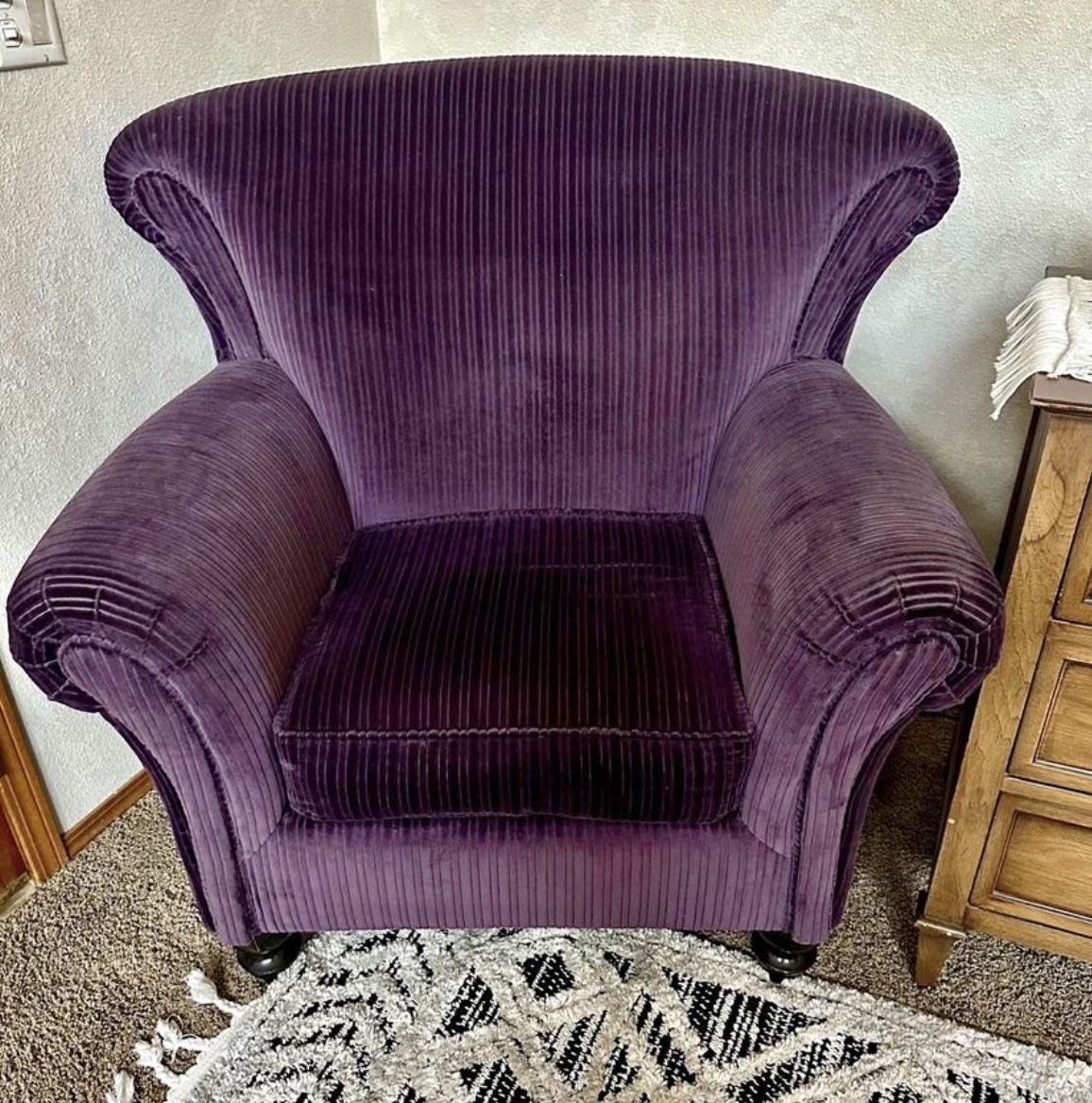 Royal 👸 Posh Purple Wingback Armchair