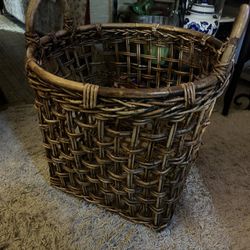 Wicker basket